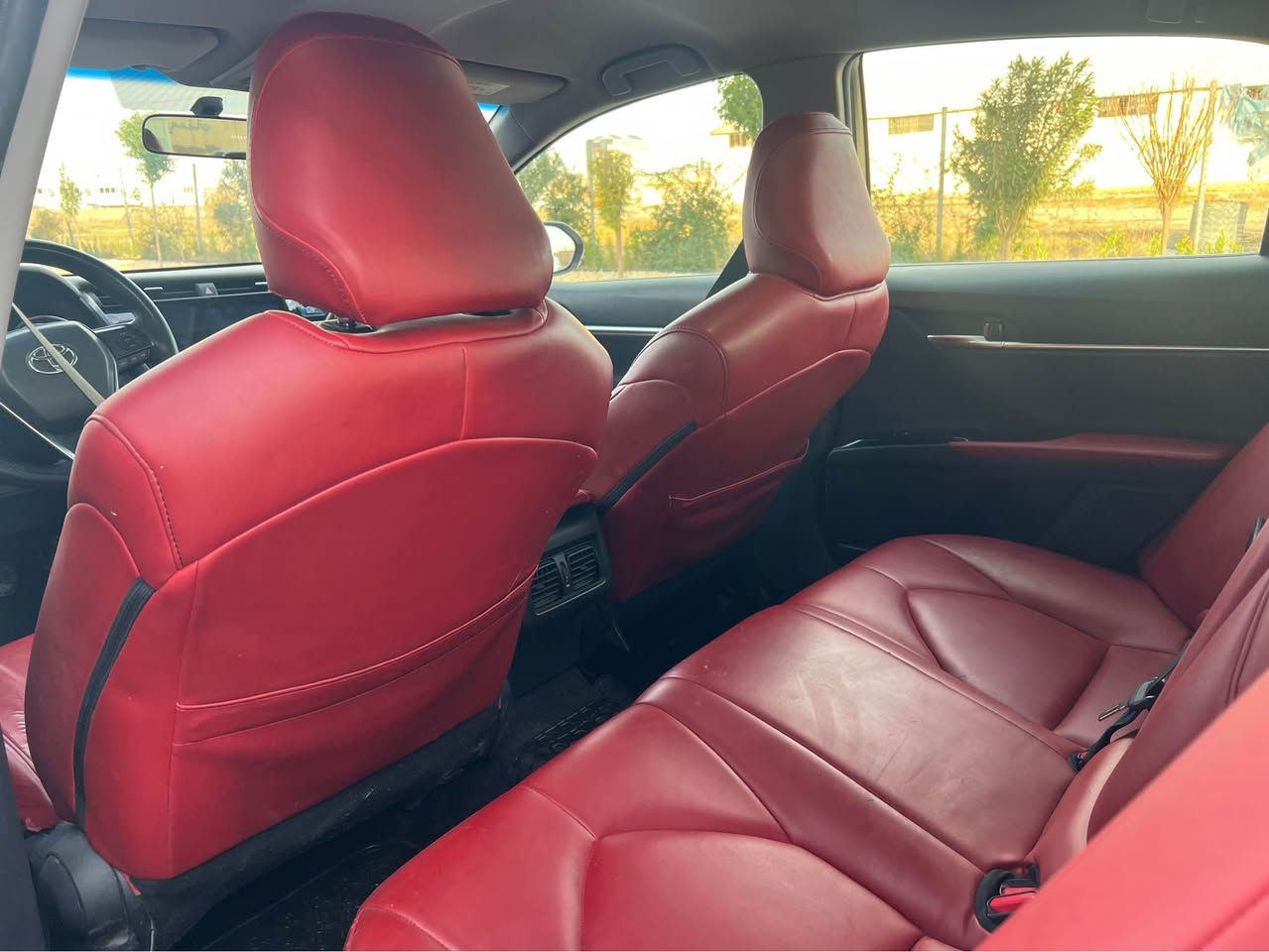 کامری خەلیجی
مۆدیل:- ٢٠٢٠
مواسەفات :- LE
ناوسور، شاشە گەورە ، ئۆتۆ هۆڵد برێک بەسمە ، 
حەساس سێ مۆد ، ئیکۆ ، نۆرماڵ، سپۆرت دوو سوچی خۆی ،لەگەڵە تەبرید مەرکەزیە،.                              سەیارەکە نمونەیە لە جوانی  سەیارەکە بێ بۆیاغە 
تەنیا دوو جێی گچکە پیدی ئارە 
١٠٠ هەزار کیلۆ مەتر رۆیشتوە 
سەعر :-٢٠٠ $
مۆبایل : *********** أربيل, العراق
