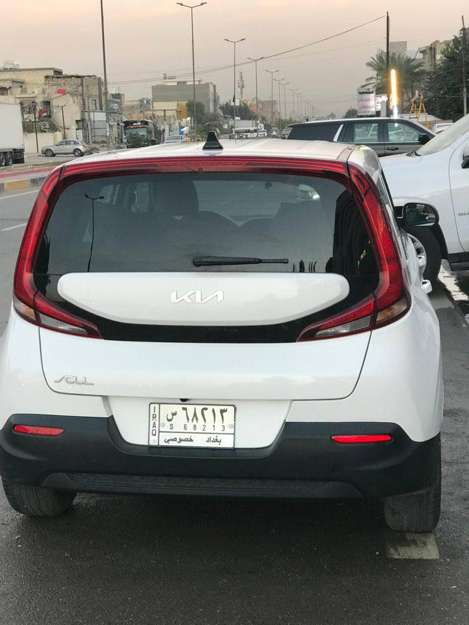 السلام عليكم كيا صول 2022 بدون صبغ ودواخل حادثها بنيد مبدل وجاملغ بارد بسيط ماشية45 سيارة مكفولة كير ومحرك وتبريد صدر جديد تخم تاير جديد كاملة مابيها اي نقص المكان الشعب حي سومر شارع المدارس *********** بغداد, العراق

