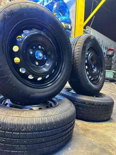 السلام عليكم تخم ويل للبيع
عادي ابيع تايرات وحدهن انتاج 24
14/70/185
***********
السماوه
