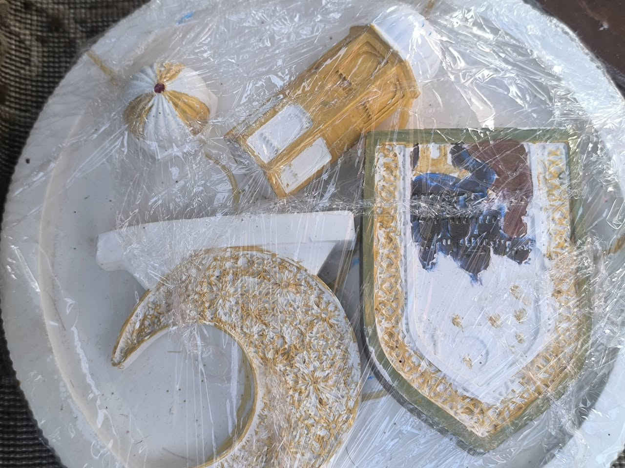 يالله اللهم صلي على محمد وال محمد متوافرات جميع التحفيات عنوان سوق طوريج فرع مدزست الخنساء بجانب المستوصف ***********للتواصل
