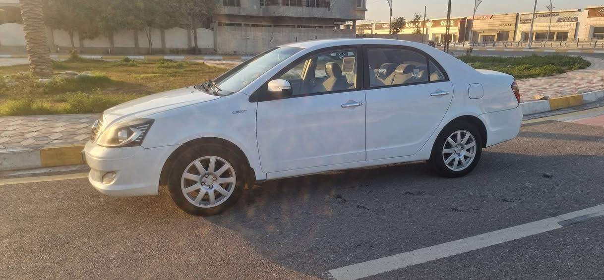 للببع جيلي موبل موديل 2014 رقم سنويه كلها جديد باسمنا تحويل وكاله بطاقه بانزين بيها سياره جديده كلش  محورها كير ومحرك كورلا شاد عليها حجم ١٨.  مرغوب بيكاتشو  شرط انسه عطلات كل عيب مابي تبريد تدفيه كل تمام صدر جديد سياره بيها 3 مكانات صبغ بدون ضربه بدون دواخل  سعرها 61 ومجال بسيط كد جيه مكاني كركوك 
*********** كركوك, العراق
