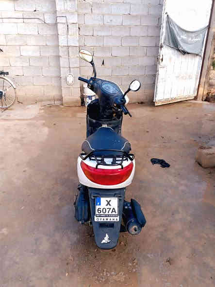 السلام عليكم شباب دراجه بريز نوزل سكليتر خطين ياباني بلاديه كلها مختمه مكفوله كفاله عامه دراجة نفس ما جاي اشوف بلصور دراجة كلش نضيفة سبب البيع محتاج افلوس مكاني بغداد سبع قصور قرية المسعود سعرها 650 وبيها مجال الله شاهد مو هاذ سعرها الدراجة مال رمبة بس  محتاج الله شاهد متواجد على الخاص ومواجد على الواتساب *********** الرقم الثاني ***********
