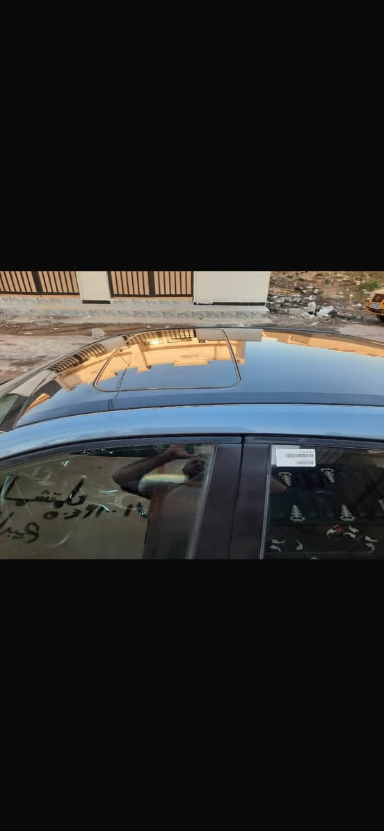السلام عليكم كورلا للبيع .
موديل ٢٠٢١ se
محرك ٢٠٠٠
فول مواصفات السياره هزه وسنويه جديده 
قطعتين مثل ما موضح ب السونار 
تبريد مكينه كير مكفول لغود وشواصي مكفوله السياره كلش حلوه محرك جي دي اي
ماشيه ٨٢
١٣٥  وبيه مجال. 
***********
