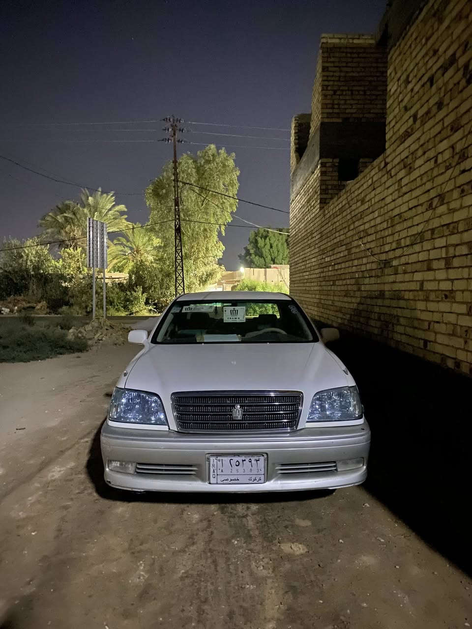 للبيع ملكه ٢٠٠٣ اصل كرستال لون خضراوي رقم كركوك فقط وكاله سياره مامفحوصه  كفاله عامه من الدعاميه للدعاميه ٣ دگم اصل شاصي ٧٥ ديفور الجبير مكينه جديده مابيه قطره صبغ ولا تبديل كله بلاديه سنويه عضم وملسق باقيه بس علا الفحص وتدفع الرسوم واداور بسمك حالياً بس وكاله بيه ويل نجمه اصلي وتخم تاير جديده تحويرة نجف جوه ديشبول امارات سياره ماعايزه شي من حداده من كهربائيات كله جاهزه  ٧٥ ورقه وبيه مجال بسيط مكاني نجف مشخاب ***********
