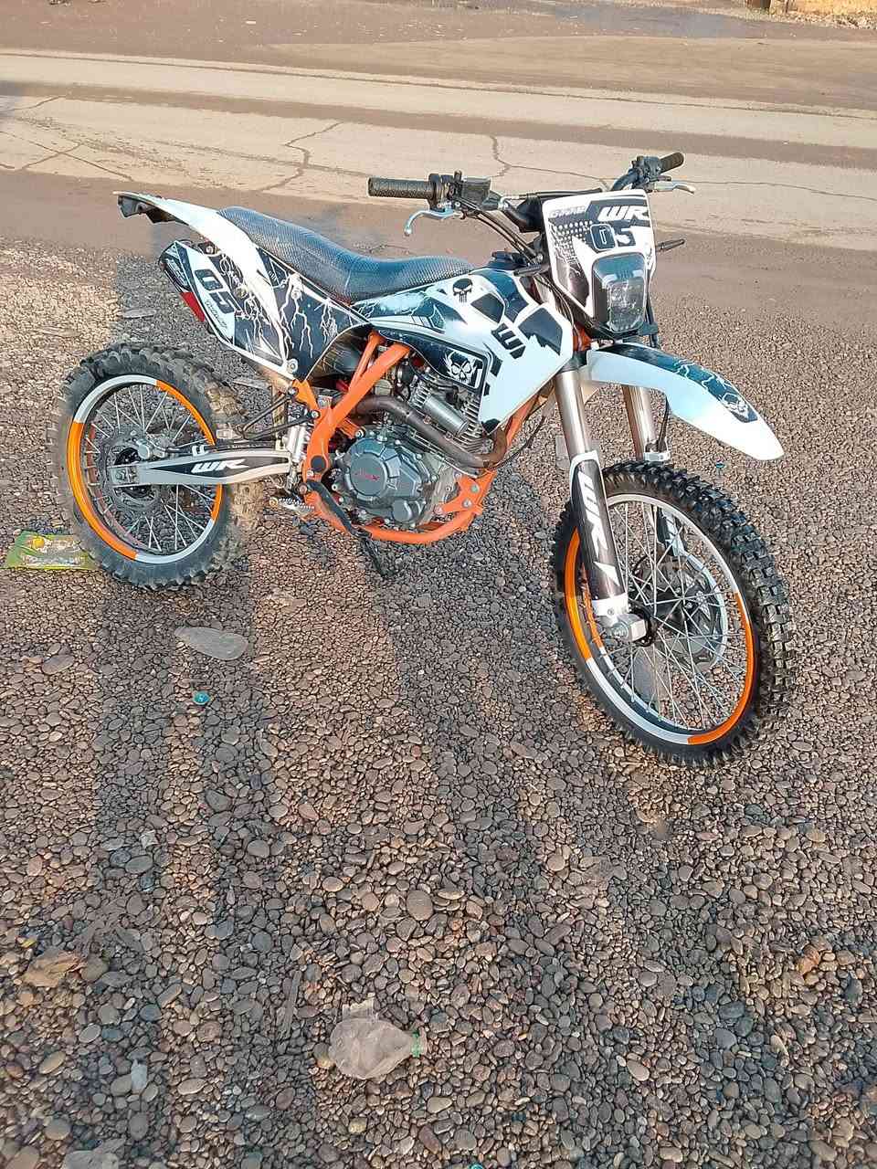 السلام عليكم مكلف بنشر ماطور قفاز للبيع (***********) هاذى رقم صاحبو تواصل ويه
