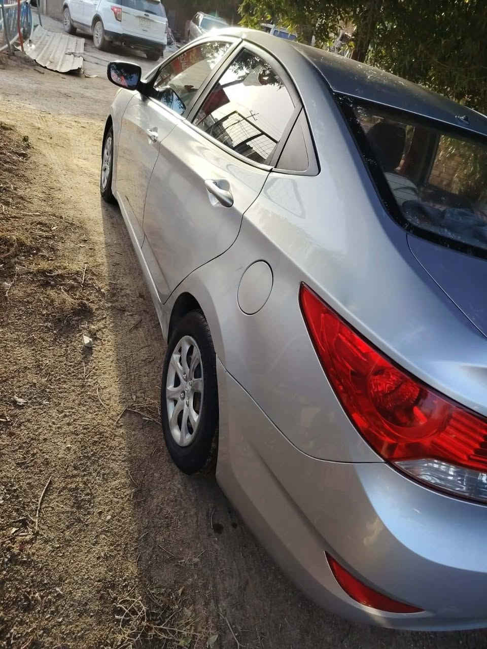 اكسنت ٢٠١٥ محرك ١٦٠٠ رقم نجف دولي سياره جاهزه كير مكينه حداديه كشر نضيف بيها ٣ قطع سياره خيرر من الله احله من صور مكاني نجف كوفه سعر٨٨وبيها مجال للاستفسار ***********
*********** النجف, العراق
