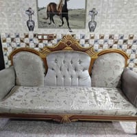مستعمل • ١٠ مقاعد • بغداد