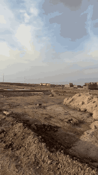 يتوفر قطع أراضي للبيع
📍 الموقع: التنومة – الصالحية – السدّة الأولى

قريب جدًا من سنتر الصالحية

المواصفات:

 • متوفر جميع الخدمات:  ماء – كهرباء

 • تبليط حسب الاتفاق

 • الشارع الرئيسي: 12 م

 • الشارع الفرعي: 10 م

نوع الطابو:

 • زراعي (سند 25)

 • وكالة ثاني يوم

 • نسخة من الطابو

 • ضمان مكتب

 • أبو الأرض ساكن بالأرض

الأسعار:

 • 🟩 200 م² →17مليون

📞 للاستفسار ***********
