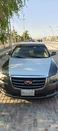 سياره ام كراند ريد راوسه ب سياره مكصوصه سياره جاهزه كير محر خير منه سي...
