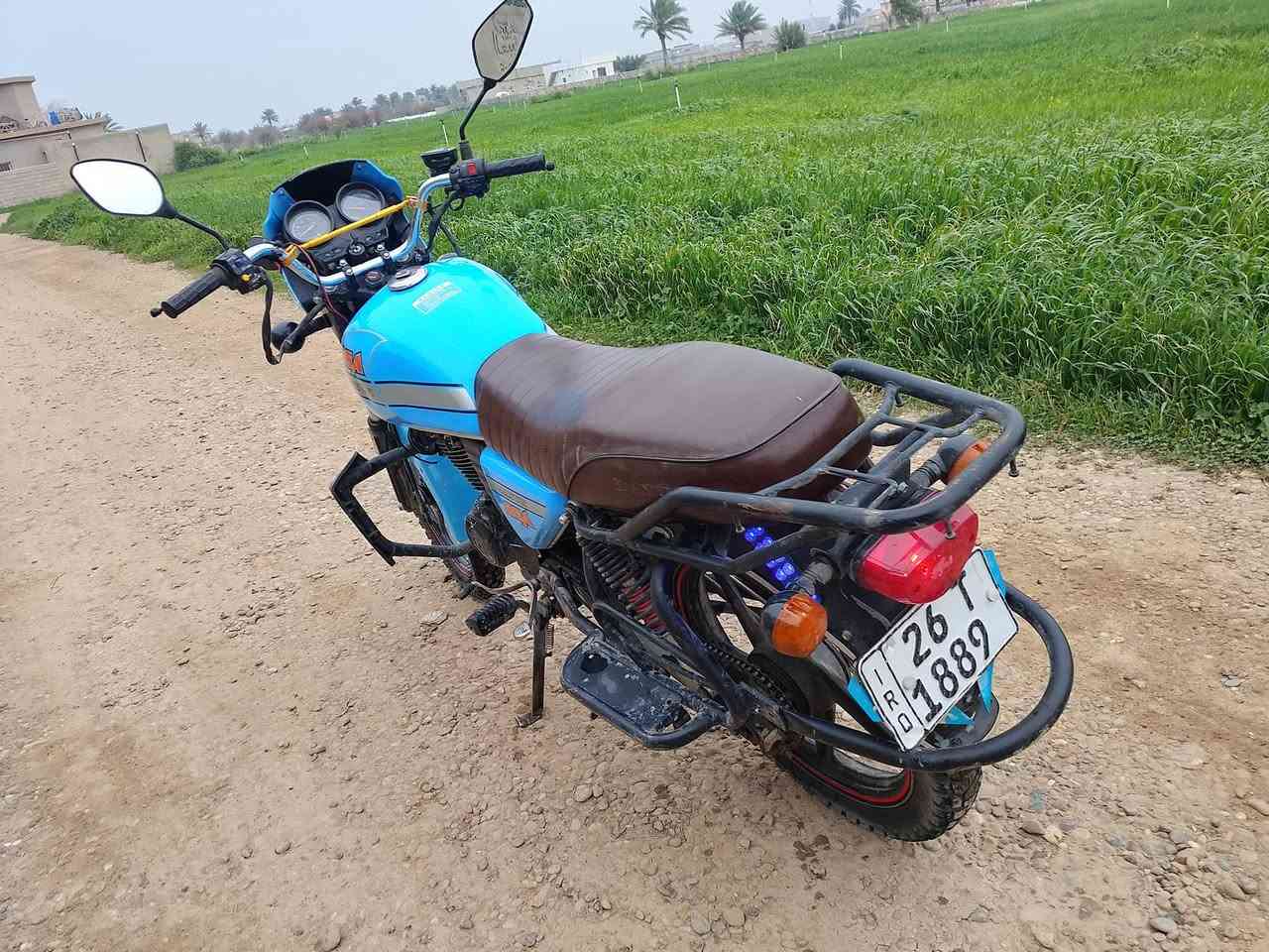 السلام عليكم دراجة دايوان كلاسك موديل 2023دراجة قوية غنية عن التعريف رقم صلاح الدين محرك  شرط مامفتوح ..السعر 1750وبي مجال جماعت ال1500مابيع رقمي ***********
