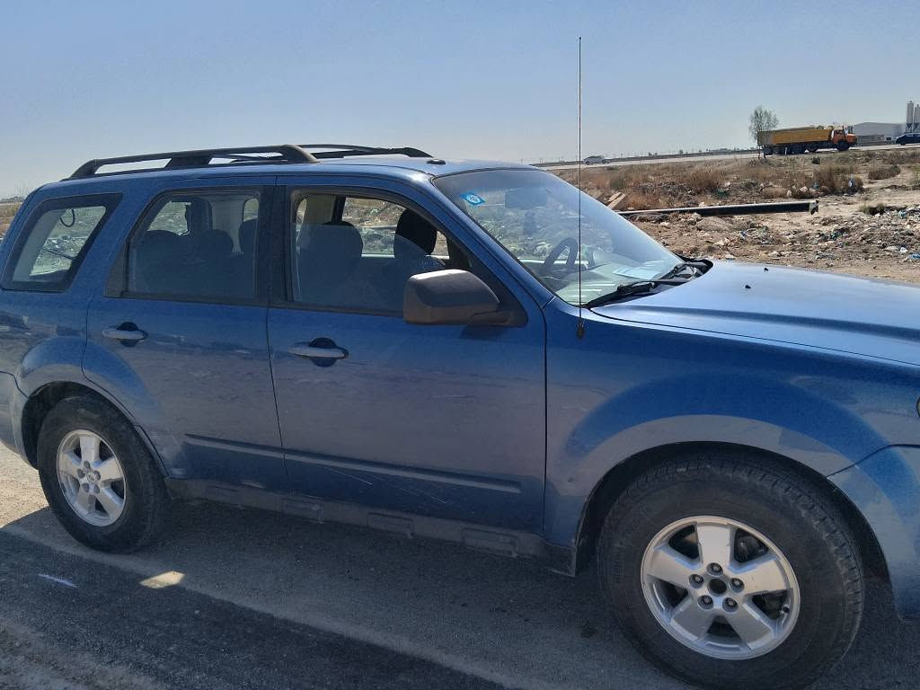 سيارة فورد سكيب موديل  9...رقم بغداد انكليزي باسمي مداور شوكت متريد.... تبريد شغال ثلج السيارة جاهزه محرك كير بشرط.... تايرات جدد... محرك 6سلندر .... اكو جراد بالقماره شويه.. حادثها بامريكا كلش بسيط وتكدر تشوف وتتاكد... السعر 75وبيها مجال شي قليل... عنوان السيارة ابو غريب الحصوه... *********** بغداد, العراق
