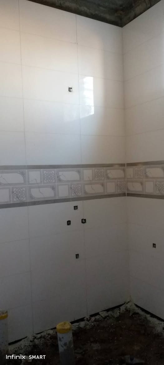 اسلام عليكم كادر سيراميك متفرق بسعار كلش زينه شغل رقم واحد يرضى الله ***********
