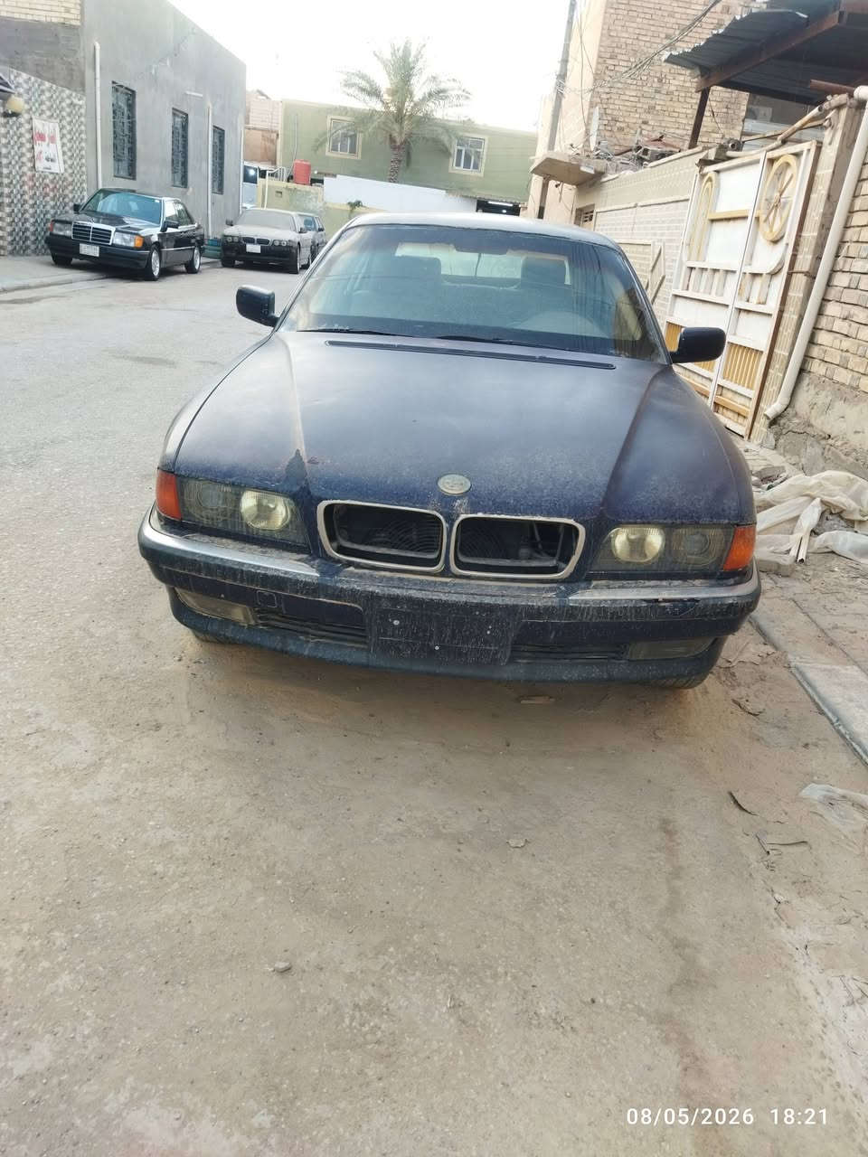 السلام عليكم
744 ادوات مصفحه للبيع 
سياره نضيفه داخل وخارج كلشي يشتغل بيها 
35$ وبيها مجال
مكاني النجف 
***********
