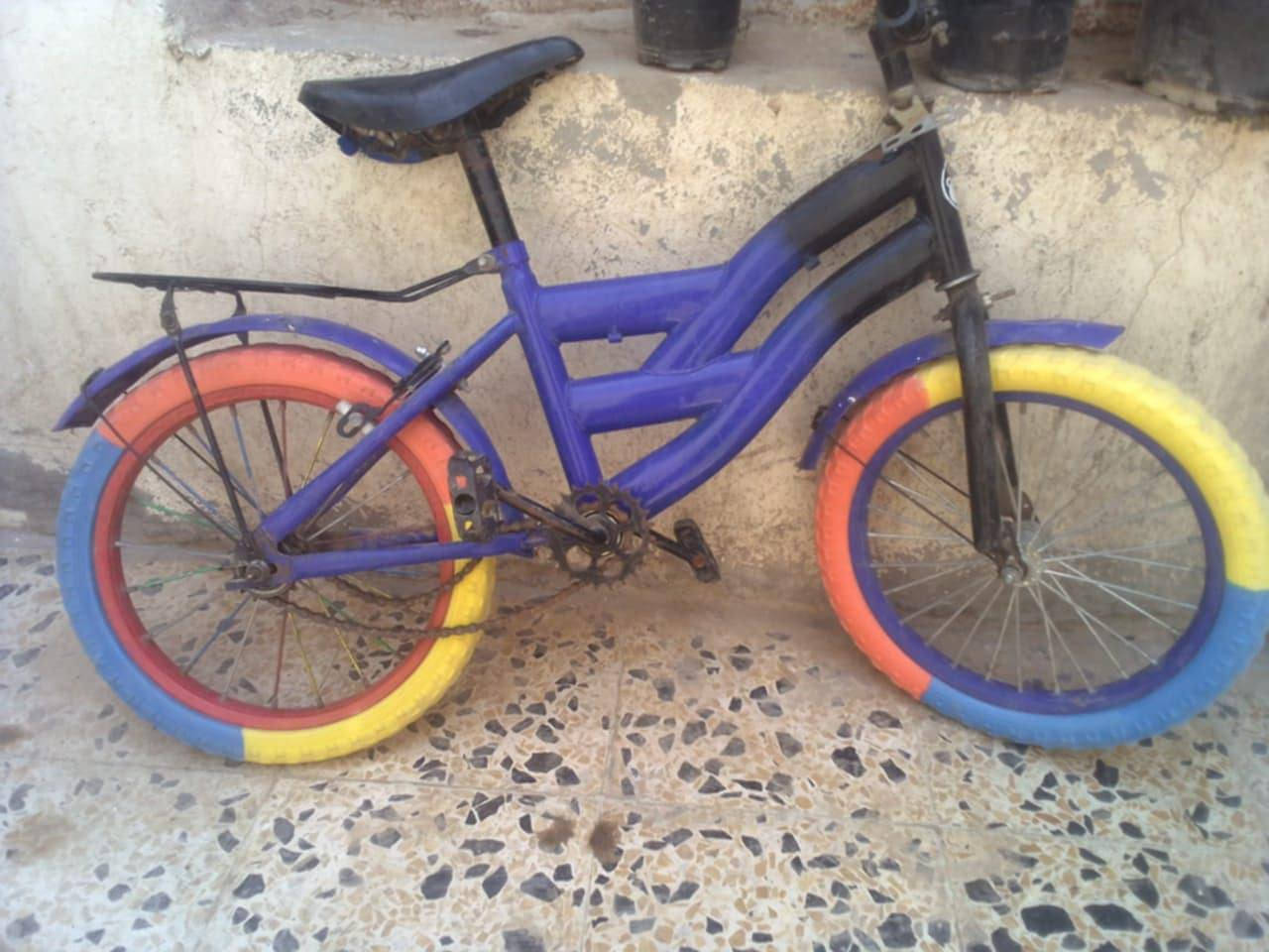 السلام عليكم
بيسكلات عدد ٣ للبيع
اثنين منهما حجم ١٢ او ١٤ يمكن ( بحاجة الئ تصليح)
و واحد جبلي جاهز

كلهن ب ٧٥

ناصرية مركز


**إذا كنت صاحب هذا الإعلان وتريد حذفه لأي سبب، رجاءا أرسل رسالة إلى الدعم الفني**