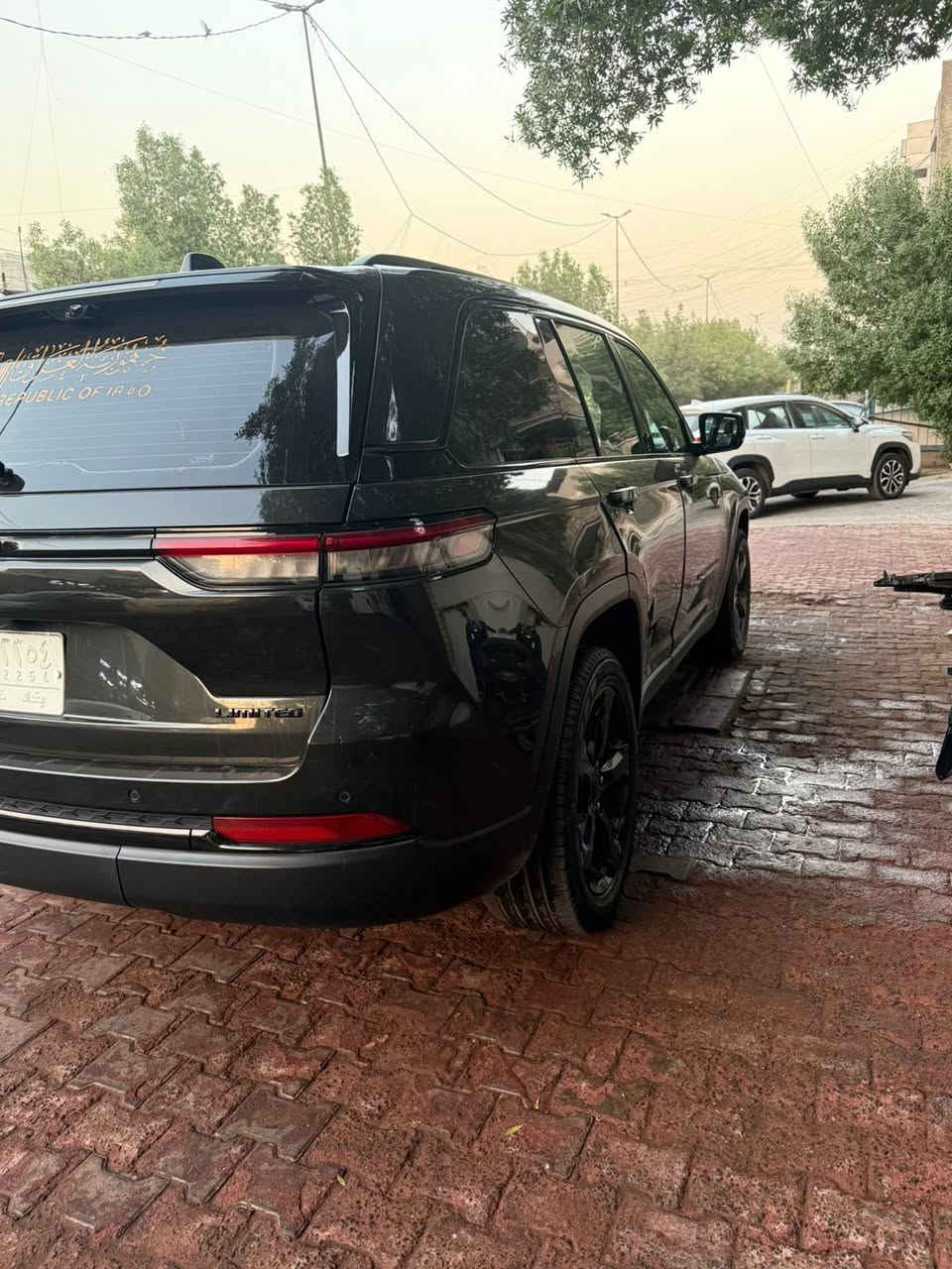 جيب لاريدوا 2023
لمتدد بلاس 
حادثهة تبديل جاملغ فقط وبارد خشم البنيد 
فول موصفات وكلشي موضح بالصور والفديوا 
السعر 320$ وبيهة مجال بسيط
مكانهة عضمية رقم صاحبها
مكلف اني بالنشر 
‭0774 080 5357‬
