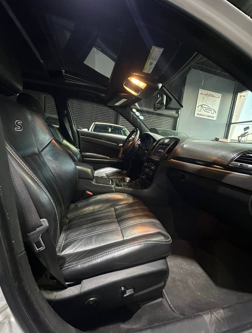 الشايب للبيع اوباما موديل 2018  مواصفات فول 300S  بلادي بدون ضرر للاستفسار الاتصال     الرقم ***********
