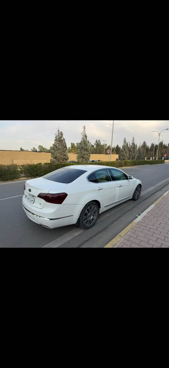 كيا كادينزا
موديل : ٢١٢
سبوغ ٤ پارجه سه ياره كه زور ته نك و جوانه 
روشتن ١٨٩٠٠٠ روشتوه
گير مه كينه نه كراوه ته وه لوكه 
سه نه وي نوي هه زه ي نوي جوار تايه ي نوي يه ك دينار مه سره في تيدا نيه 
به ناوي خومه
شوين : هه ولير
نرخ :  ١٠٣
ژماره موبايل : ***********

كيا كادينزا
موديل ٢٠١٢
مشيه ١٨٩٠٠٠
سبغ ٤ قطعه سياره كلش حلو
گير و محرك ما مفتوح بشرت كلش جديد
سه نويه و هزه كله جديد دينار مصارف ما عليها
سياره بسمي
مكان : اربيل
السعر : ١٠٣
رقم موبايل : *********** أربيل, العراق
