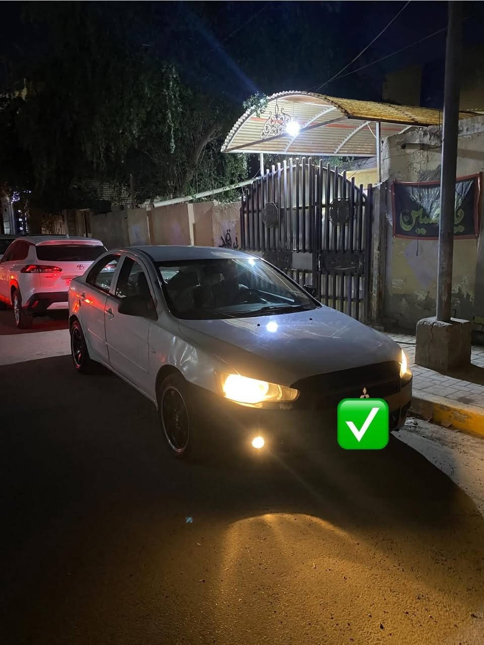 لانسر قرش 2009 رقم اربيل راعيها موجود بس ما بيها تحويل
جاااااهزة للاخير محرك جديد 2000 

كير جديد

حدادية جديدة 

باتري جديد 

تخم تاير ويل جدد 

تبريد ثلج ❄️ 

تدفئة شغالة 

غرفة جلد اصلي 

داخل عسلي كهربائيات كلها شغالة ما بيها نقص برغي 

السعر 60 وبيها مجال 

مكاني ديوانية مركز 

***********
