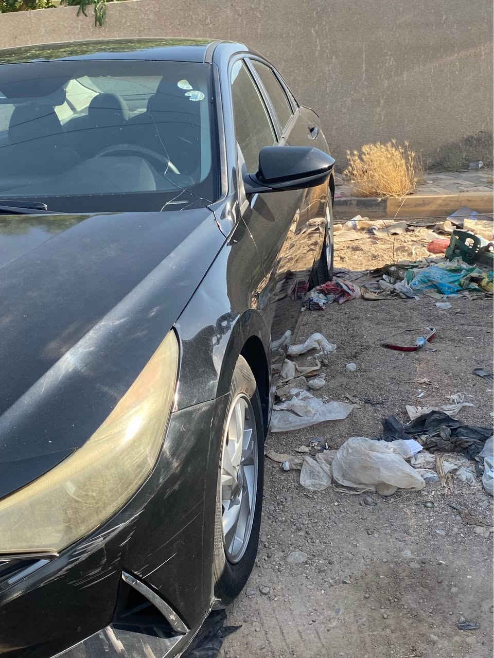 السلام عليكم 
النترا موديل 2021 وارد امريكي حادث فقط بنيد سطحي بدون دواخل بدون ايرباك صور الحادث مال امريكا بلمنشور رقم اربيل وكالة تجيك للباب او تحويل بسمك وعندي وكالة عامة بيهة والسيارة بسم كردي معارفنة 
ماشية 75 ميل المواصفات ام الرادار توقف ذاتي اطفاء المحرك اثناء الوقوف  وضعيات 
القيادة سبورت نورمل ايكو تحديد مسار وحساس اطارات  السيارة فوق النص فول مواصفات شاشة كاربلي محرك دوش 2000 
السعر 127 ورقة وبيهة مجال بسيط 
عنواني بغداد السيدية 
*********** بغداد, العراق

