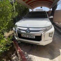 L200 • ٢٠٢٢ • باب سائق تبديل