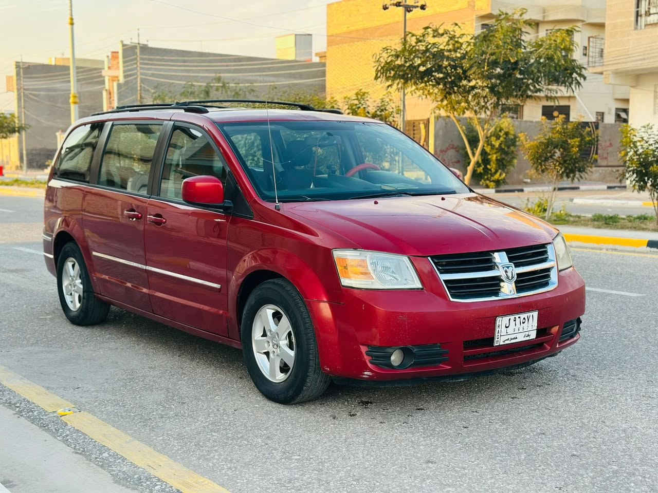 دوج كرفان موديل2008السعر 88للستفسار ***********سياره فول مواصفات بيبان كهربائي جام كهرباء جنطه كهرباء فرس بل قماره 3قطع تبريد 7راكب مكينه 6سلندر تتفئه بل كشنات الاماميه ول خلفيه سياره مكفوله من الضربه بيه رشات صبغ اثر جراد كفاله من الضربه ول تبديل
