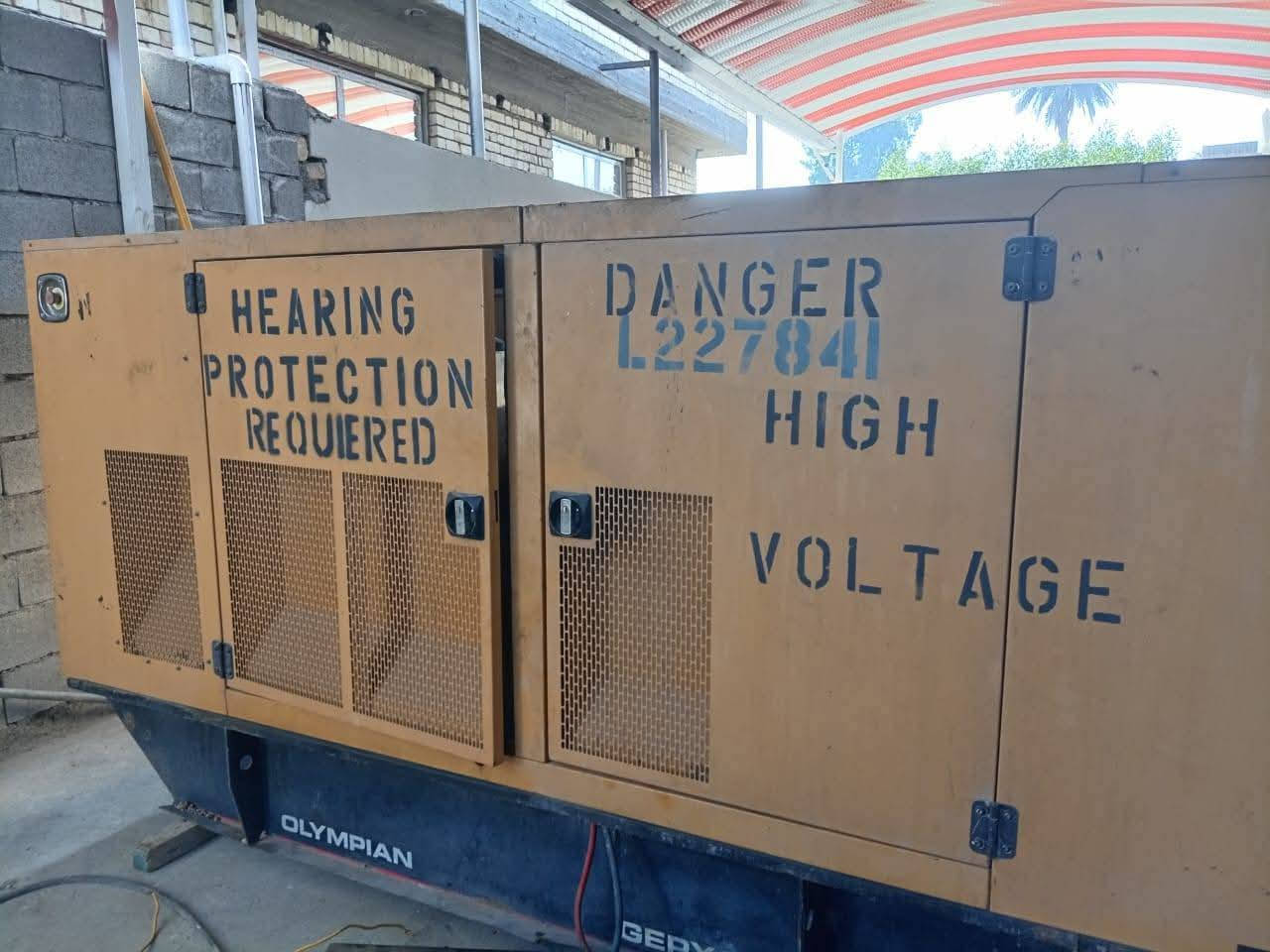 السلام عليكم بيركنز ١٥٠كي في اصل كاتم للبيع شغال بحاله جيده الاتصال على الرقم *********** بغداد السعر 45 $
