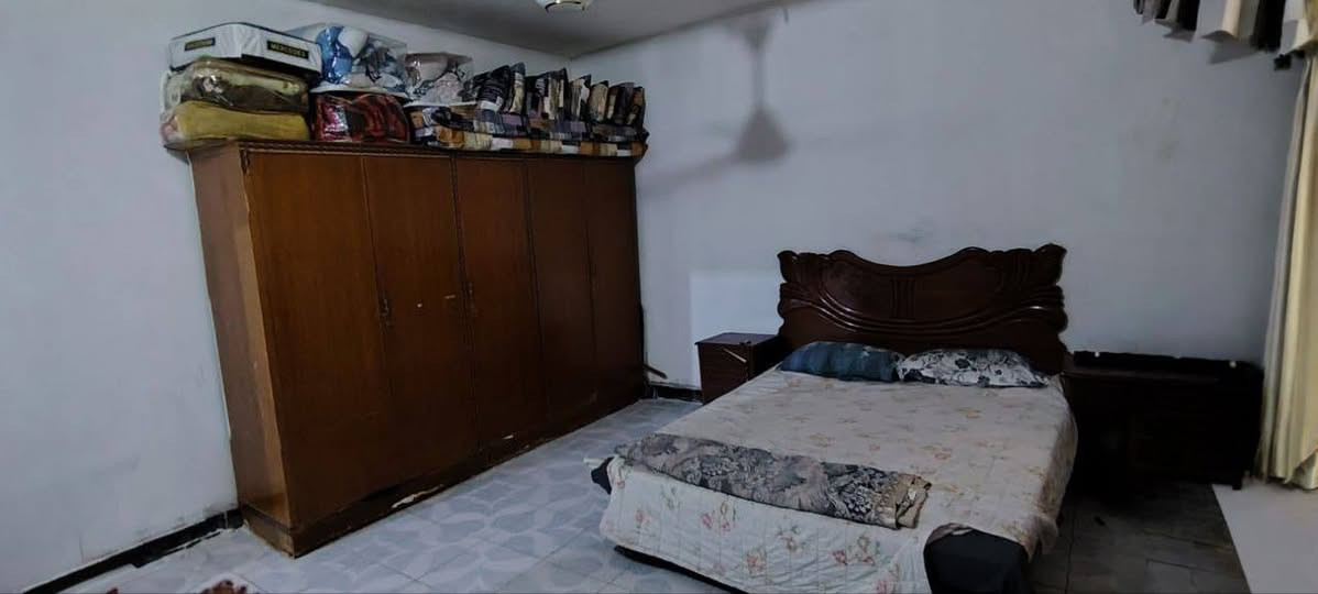 بيت ٢٠٠ متر في حي الميمون (الطشاش) الاولى بصف الاسعاف الفوري ح
خلف مجمع العزاوي يحتوي ع استقبال ومطبخ حار وبارد وصحيات داخليه وغرفتين نوم الطابق الثاني يحتوي ع صحيات مع ٤ غرف نوم بناء الطابق الاول قديم ومرمم سنه ٢٠٢٣ بناء الطابق الثاني ٢٠٢٣ السعر 180 وبي مجال للاستفسار اكثر الاتصال ع الرقم***********
