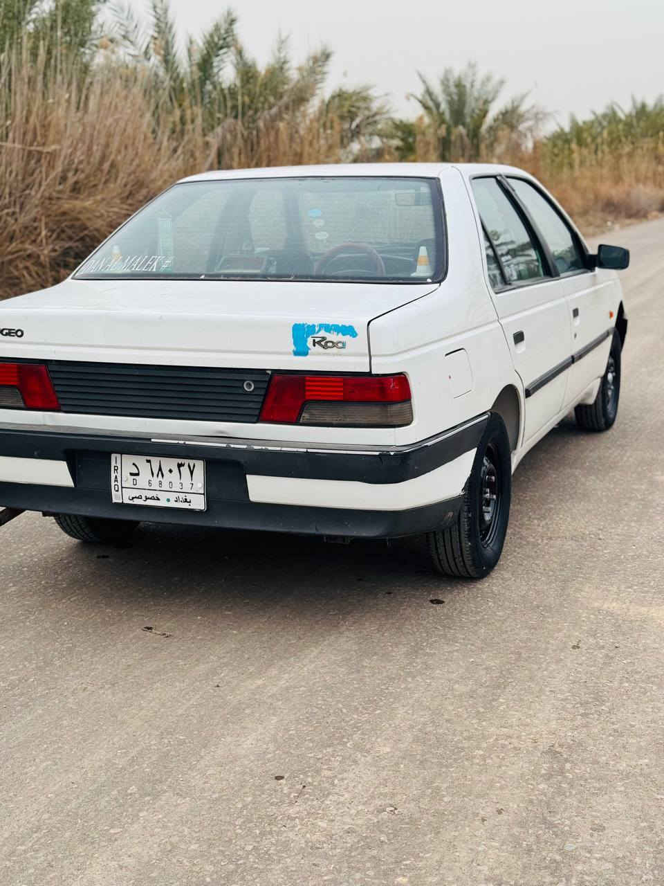 السلام عليكم
بيجو روى 2009

رقم بغداد 

السياره مكفوله كفاله عامه

تدفئه تبريد شغالات فول

تخم تاير جديد

حداديه جديده

اكسن كارينه ياباني 

كهربائيات شغاله

والسيارة خير من الله احلى من الصور ماناقصه اي شي 

السعر 36 وبيه مجال 
اي استفسار/***********
