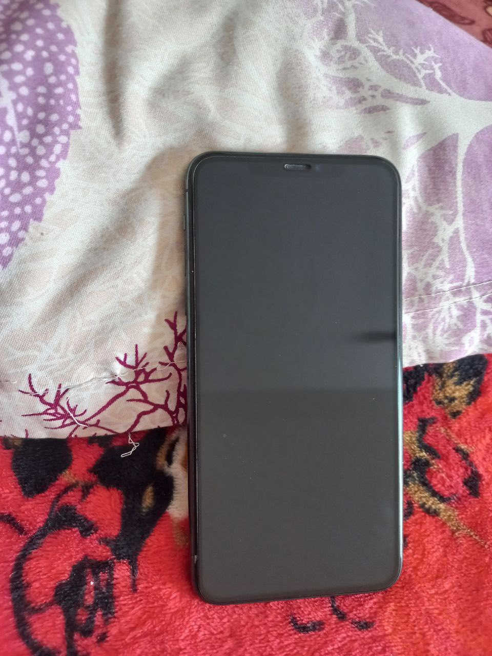 السلام عليكم ورحمة الله وبركاته

آيفون iPhone 11 Pro Max 

السعه 512 

البطاريه 82

جهاز ما بيه اي شي فقط كسر قليل بشاشه كلش قليل حتى ما مبين  جهاز ما مفتوح ابد وياه كامل ملحقاته السعر 575 الف وبيه مجال


**إذا كنت صاحب هذا الإعلان وتريد حذفه لأي سبب، رجاءا أرسل رسالة إلى الدعم الفني**