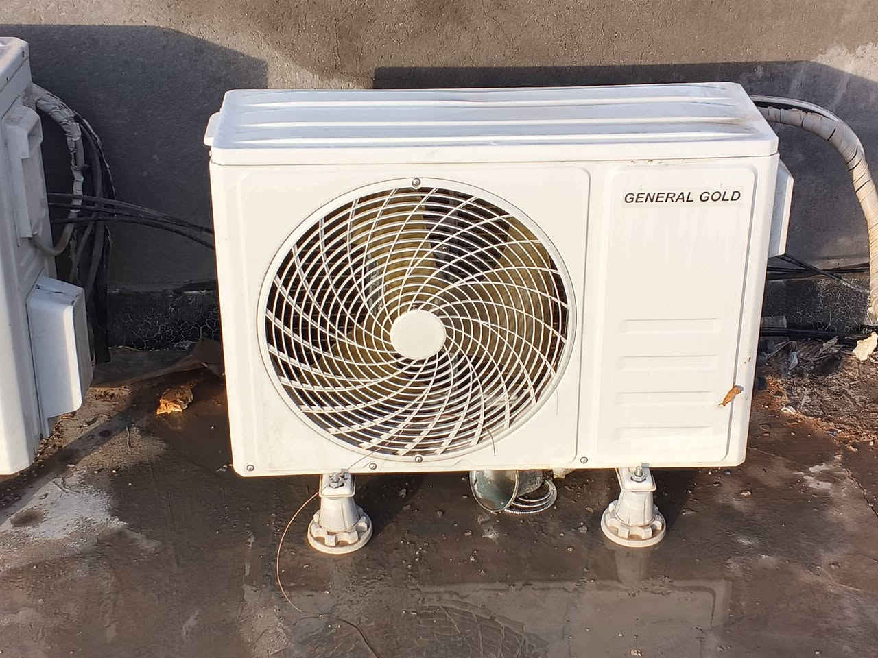 ‎⚙️ مركز المهندس للتبريد والتكييف ⚙️
‎نقدّم لكم خدمات متكاملة وبكادر هندسي متخصص وخبرة عالية 👷🏻‍♂️
‎خدماتنا
‎🛠 صيانة جميع الأعطال
‎🔩 نصب أجهزة التبريد والتكييف
‎🚿 تنظيف وغسل احترافي
‎نصل إليك لباب بيتك وبأفضل الأسعار 💵
‎📍 العنوان: كربلاء المقدسة في كل احيائها
‎https://wtsi.me/9647805734246
‎                         ☎️ ***********    
‎                         ☎️ ***********
‎                         ☎️ ***********
‎                         ☎️ ***********
‎
‎أسعار نصب السبالت 🔩
‎
‎نصب سبلت 1 طن — 35  الف
‎نصب سبلت 1طن ونصف __ 40 الف
‎نصب سبلت 2 طن — 40 الف
‎نصب سبلت 3 طن — 50 الف
‎
‎أسعار غسل السبالت  تفصيخ🚿
‎
‎غسل سبلت 1 طن — 30  
‎غسل سبلت 2 طن — 40
‎غسل سبلت 3 طن — 50
‎غسل سبلت موقعي (بدون فتح) — 25 لجميع انواع السبالت
‎
‎شحن الغاز الأصلي ❄️
‎
‎شحن غاز 1 طن — 40
‎شحن غاز 2 طن — 50
‎شحن غاز 3 طن — 75
‎
‎فتح السبالت
‎
‎فتح 1 طن — 15
‎فتح 2 طن — 20
‎فتح 3 طن — 25
‎
‎باكج متكامل (فتح + شد + غسل)
‎
‎1 طن — 50
‎2 طن — 65
‎3 طن — 75
‎
‎خدمات إضافية
‎✔️ لحم ليك + غسل + شحن السبلت — 100
‎✔️ تأسيس منازل بنظام الدفن الداخلي
‎✔️ صيانة موقعية لجميع الأعطال
‎🛑 جميع قطع الغيار أصلية 100%
‎📲 جميع الأرقام متوفرة واتساب
‎لا تحتار إذا عندك عطل أو تنظيف  اتصل بينا ونجيك فوراً 🚗
‎#تصليح_موقعي #نصب_سبلت #غسل_سبلت #قطع_اصلية #خدمة_مضمونة
