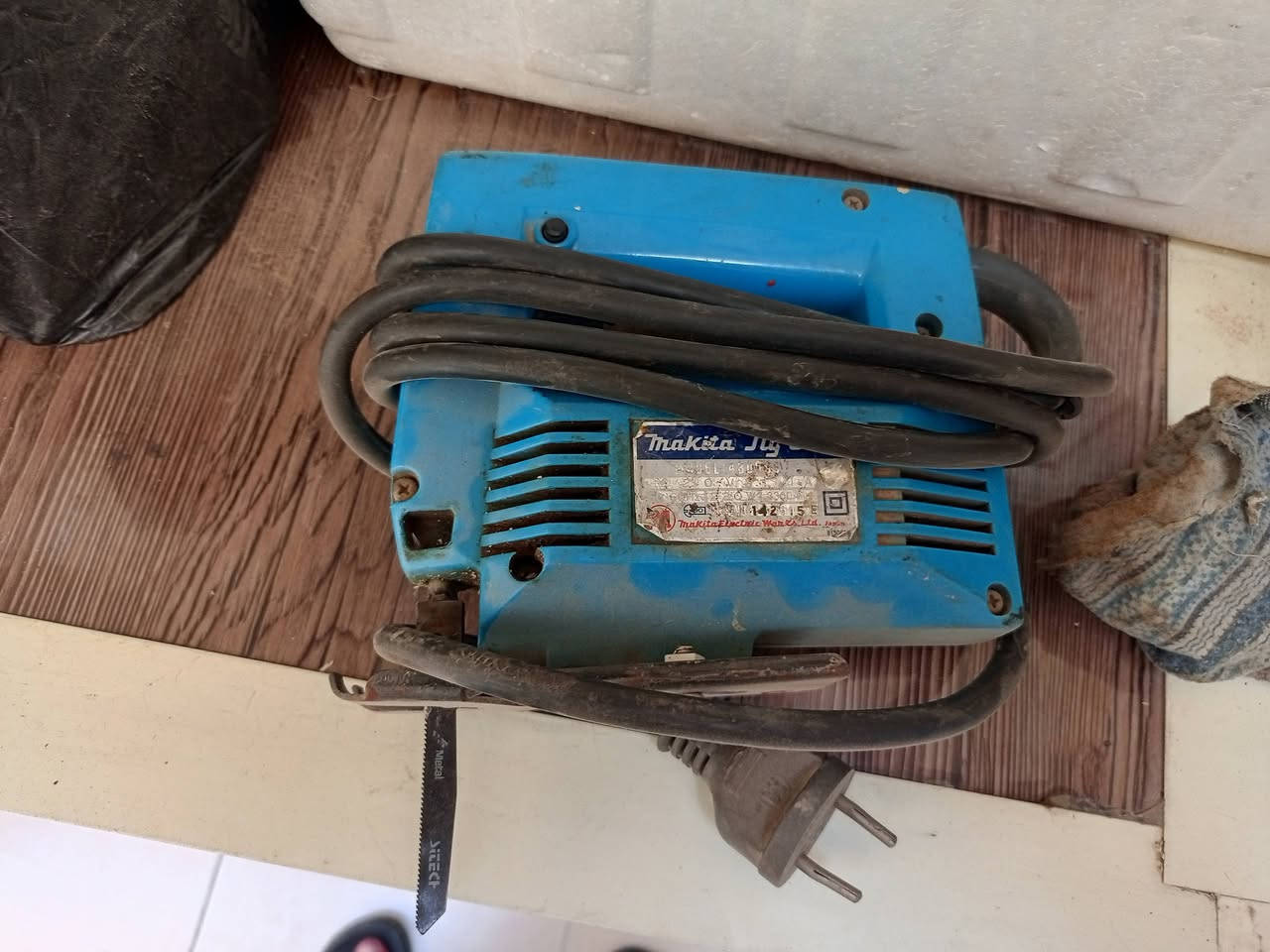 هيتر صناعي جديد لوك+مقص بليت كهربائي+منشار تخريم نوع ماكيتا ياباني البيع المكان بغداد الطوبجي


**إذا كنت صاحب هذا الإعلان وتريد حذفه لأي سبب، رجاءا أرسل رسالة إلى الدعم الفني**