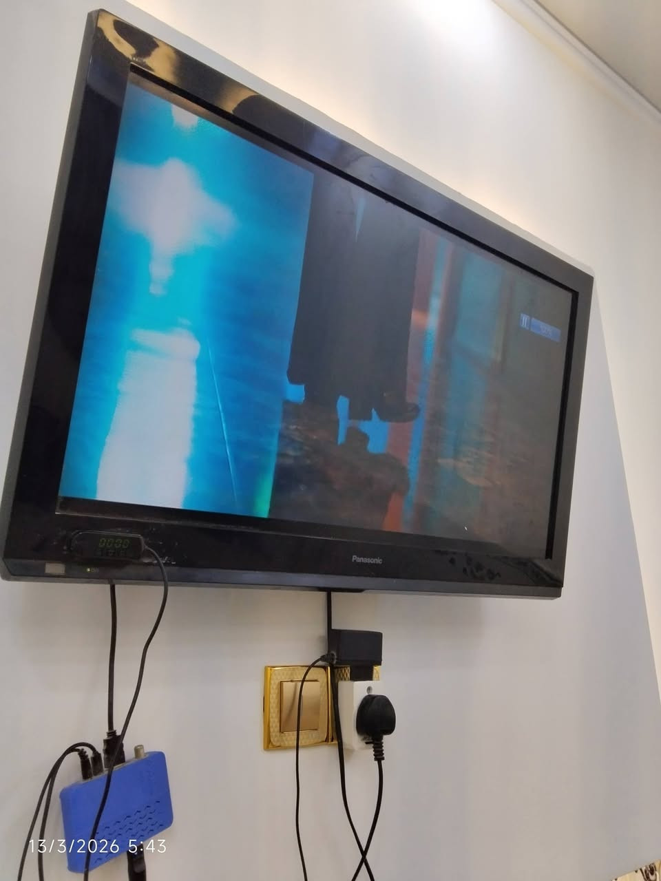 السلام عليكم ورحمه الله وبركاته 
نوفر لكم تلفزيون من شركة Panasonic

الحجم 32 بوصة

مستعمل 

السعر  125وبي مجال

للاستفسار

***********
