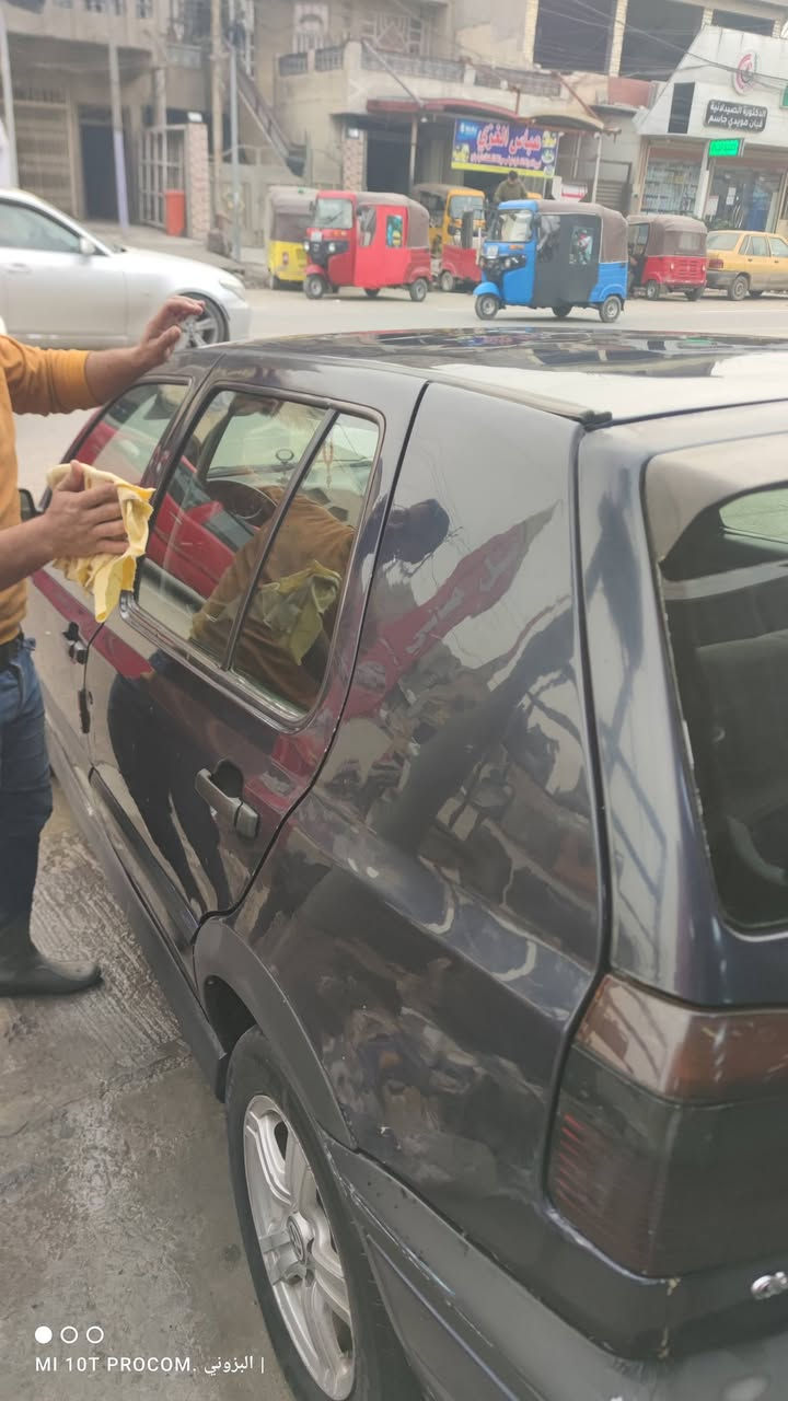 سياره كولف 1992كامله مكمله من المكينه وكير  وتبريد وكله مضمون تجي تكلب سعرها 45ورقه  تحويل ثاني يوم *********** المكان الكراده
