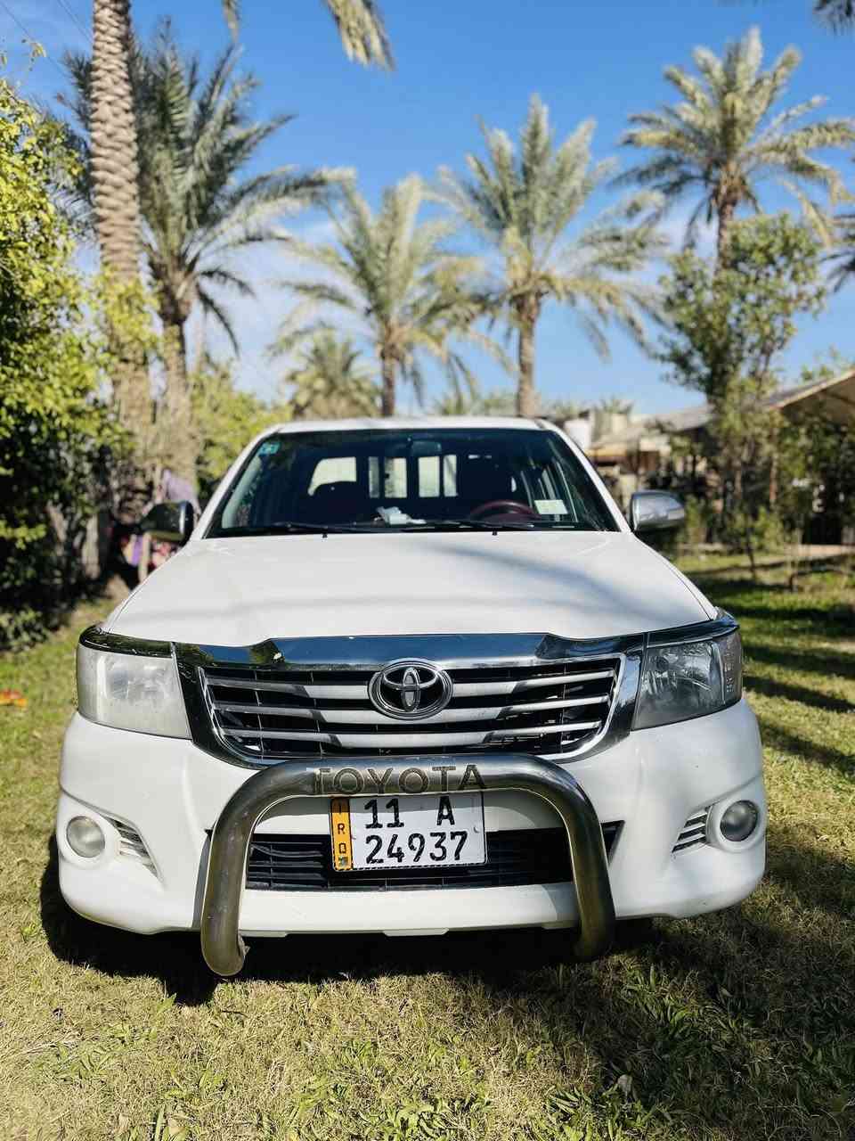 هايلوكس 12 رقم بغداد كير اوتماتيك باسمي مجدده  لسنه 30  كير محرك شركه مامفتوح برغي تخم تاير جديد ماشيه 235 الف مابيها صبغ بارد فقط صارت طخه خفيفه بالجاملغ والبنيد وتعدلت بارد من الجهه اليمنى . السعر 210 $  قفل. السياره نضيفه ومال جناي 
العنوان ديالى الخالص تلفون *********** 
/ ***********
