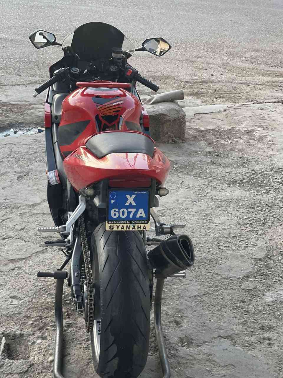 السلام  عليكم F4iممكينه وكيربشرط ما ملعوب كفرات نضافتهن ٧٠ بل ميه دراجه مابي نقص مكاني كركوك
سعر 22 وبي مجال شراي خابر ع رقم ***********
