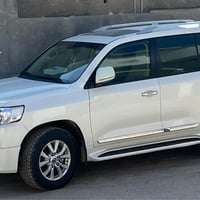 لاندكروز ٢٠١٦ • ماشي ١١٢٠٠٠ • حلة بابل