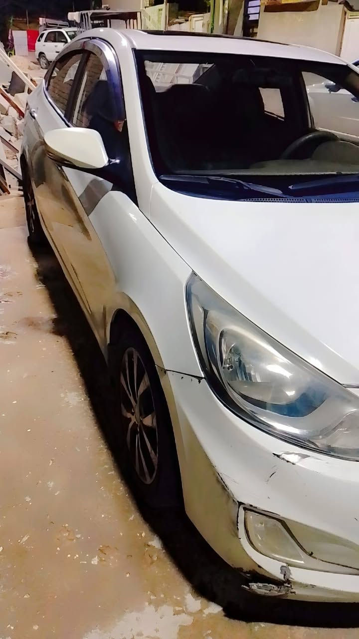 سياره اكسنت للبيع
الموديل 2014 

فول عدل البصمه 

سياره بيها صفحه موضح باحد الصور 

تبريد شغال 

سياره باسمنا ثاني يوم مداور 

مراسله فقط واتساب اما الاتصال من 3:00 عصرا وما فوق 
محرك 1600 خليجي رقمها نجف

مكاني النجف *********** هذا رقمي
