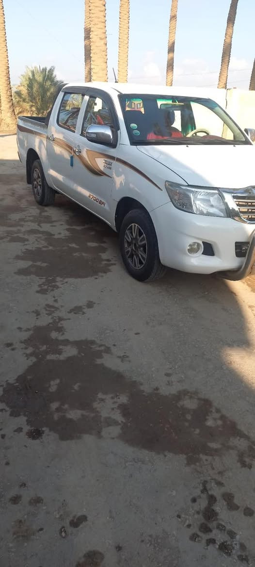 السلام عليكم
هايلوكس 2014 سعودي ثكيل ام الدعاء رقم واسط ب اسمي السياره ما ناقصها كلشي مكانها بابل محاويل 

***********
