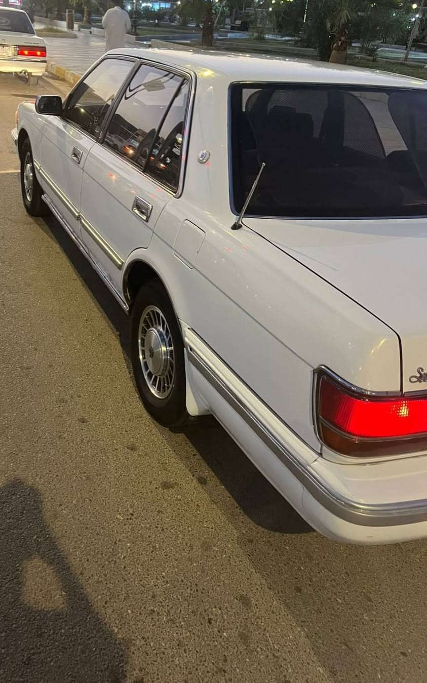 سيدان موديل 1991
كفاله من الضربه 
مصبوغه حزام 
مكينه ثنين ونص 
السعر68
تفاصيل اكثر تصل ‏‪***********‬‏
مكلف بل نشر
