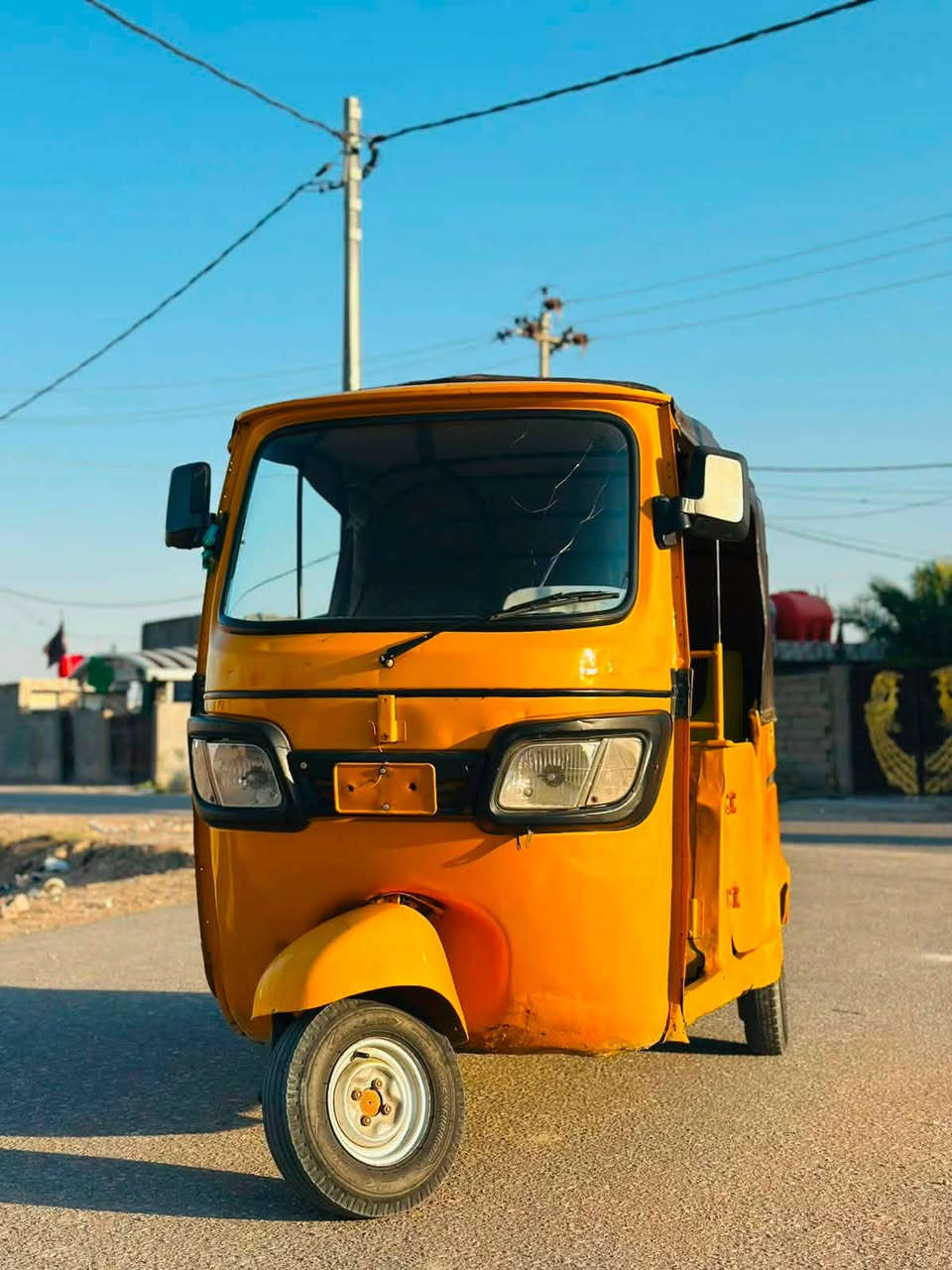 ياالله
سلام عليكم للبيع فقط TVS موديل 2020 اوراق للترقيم
بيه ضربه بل صفحه ومرشوشه فقط 
تكتك جاهزه من كل النواحي مكينته 2022 بعده ع سحك 
الاستفسار او اتصال 
*********** سعره خاص
