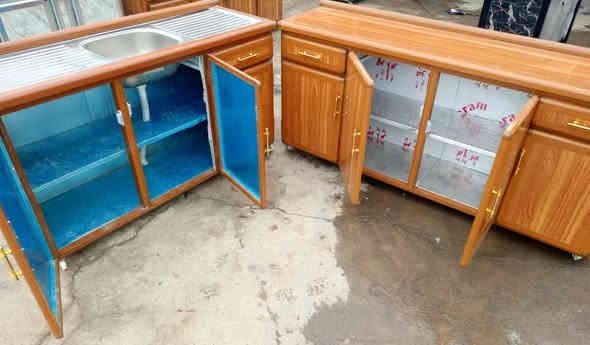 مستعد لشراء الكاونترات.
متاح .
كاونتر قطعتين فقط جدا نظيف وشغل ثقيل السعر 300 الف .العنوان قادسيه 2 قرب جامع ذياب العراقي 
***********
*********** ويوجد خدمة توصيل 
ويوجد واتساب
