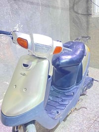 بتره خط واحد مفتوحه ب 250وبيها مجال للاستفسار 07839274902واتساب