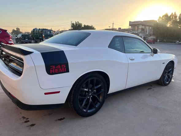 جالنجر 2023
RT
دخول جديد 
بدون (رقم)
باسمي 
محرك 5700
حادث موضح جاملغ وبنيد وخشم شاصي 
رقم شاصي موجود 
سيارة ماشية. 3000mi
سيارة بلادي دبلات صفر 
ودبات سود 
177$
بغداد 
***********
