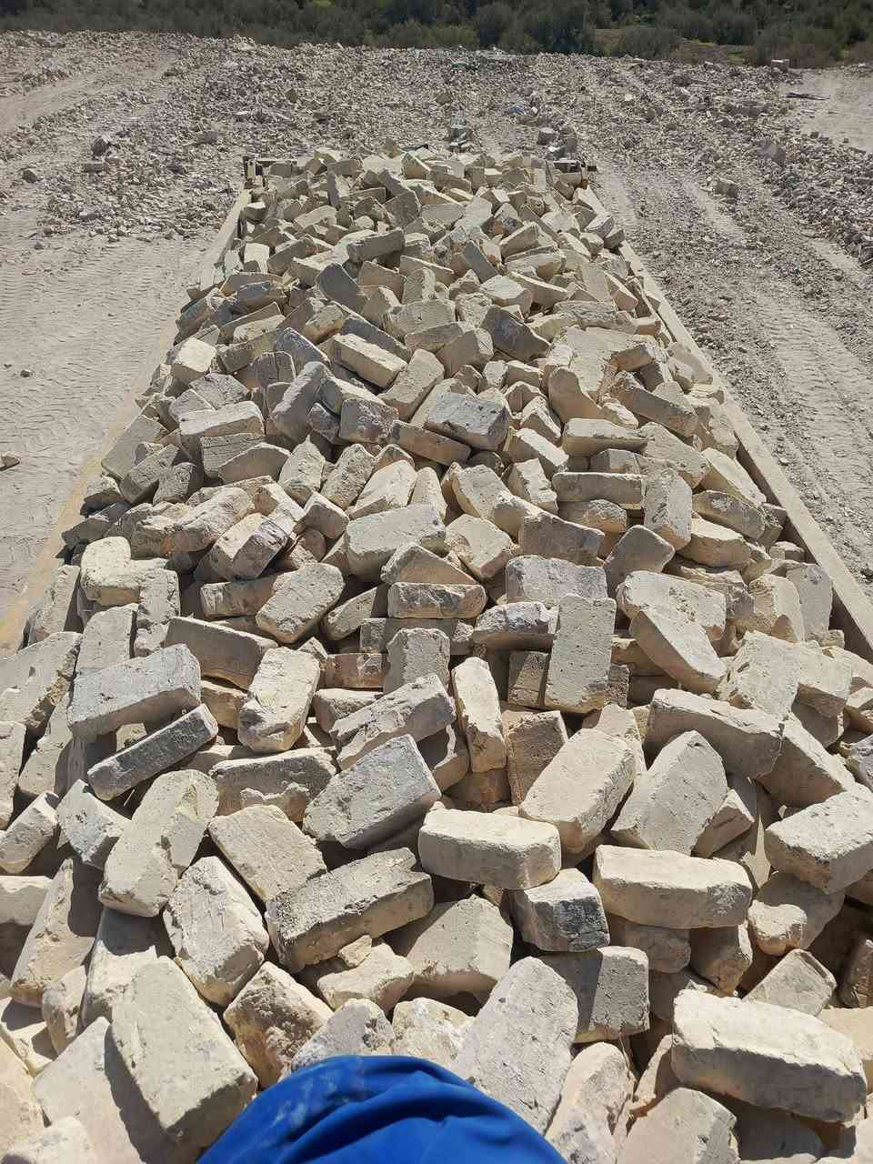 سلام عليكم طابوك مستعمل نظيف للبيع 
سعر 600 الف واصل ***********
