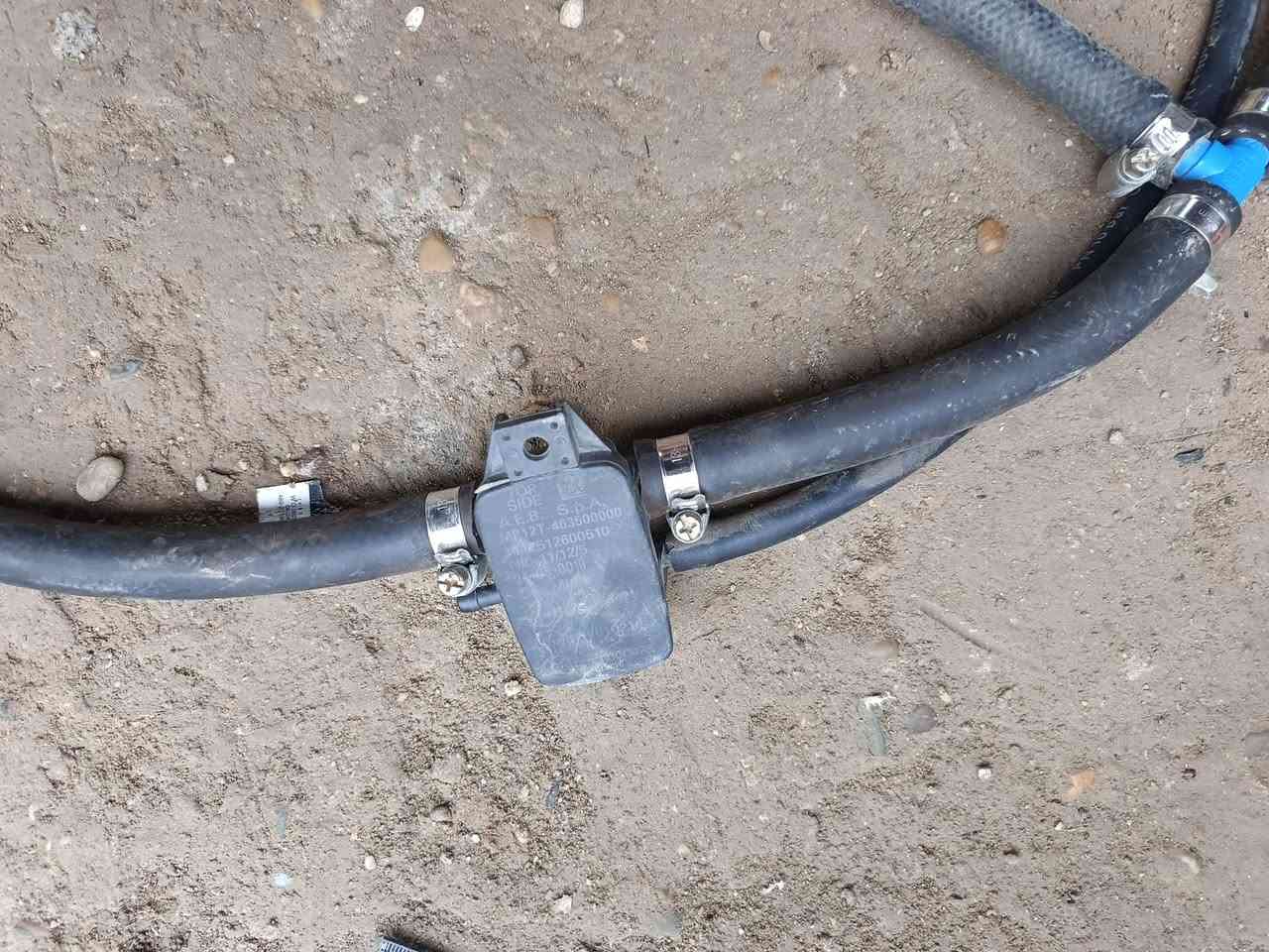 منضومه غاز لبيع 6سلندر تانكي 60منضومه شرط الشغل
***********
