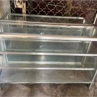 للبيع 3 قطع طول متر ونص عرض 45 سم ارتفاع 95 سم 3 خانات 07821890505 اتص...