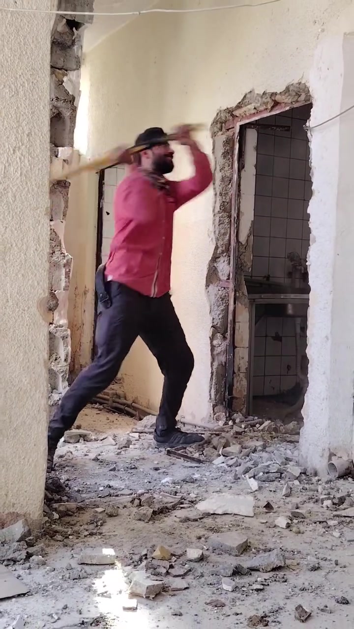 شغلنه تفليش وتنقيربيوت حصرا كركوك ***********
