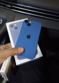 آيفون ١٣ • ذاكرة ١٢٨ • وتر بروف مكفول