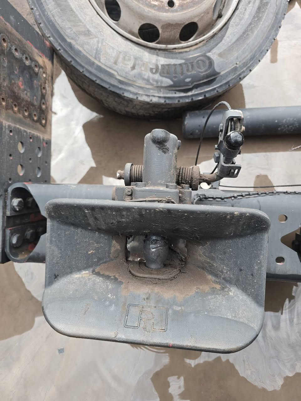 للبيع جرار سحب مع تانكي كاز 500لتر عدد2
اتصل ***********
