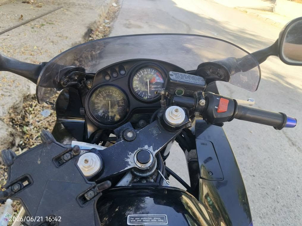 Cbr 600 f2 
هۆندای مواسەفات ئەمریکی مۆدێل 1994
4پستۆن مەکینە کەپس بێ بوخاروو بێ دوکەڵ 
کارەبایی مەزبوت گێڕی مەزبوت
تایەی تازەیە ڕۆنی تازە گۆراوە هەمو شتێکی بەشەرت 
نرخ 23وەرەقە کەمێک مەجال 
*********** دخان, السليمانية

